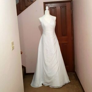 Wedding gown from davids bridal. Style 59486, white. Size 10